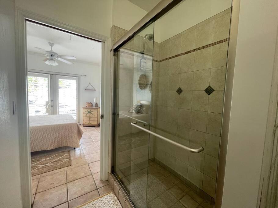 Hot Tub, Tiki Bar, Outdoor Shower, Near Intercoastal Waterway! West Palm Beach Exteriér fotografie
