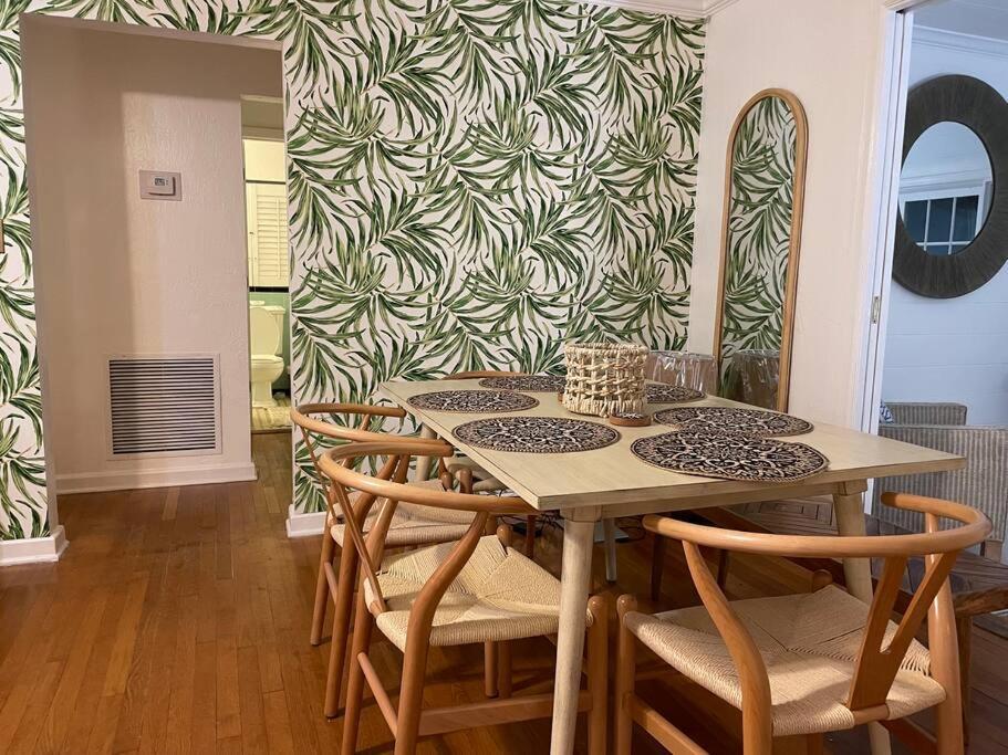 Hot Tub, Tiki Bar, Outdoor Shower, Near Intercoastal Waterway! West Palm Beach Exteriér fotografie